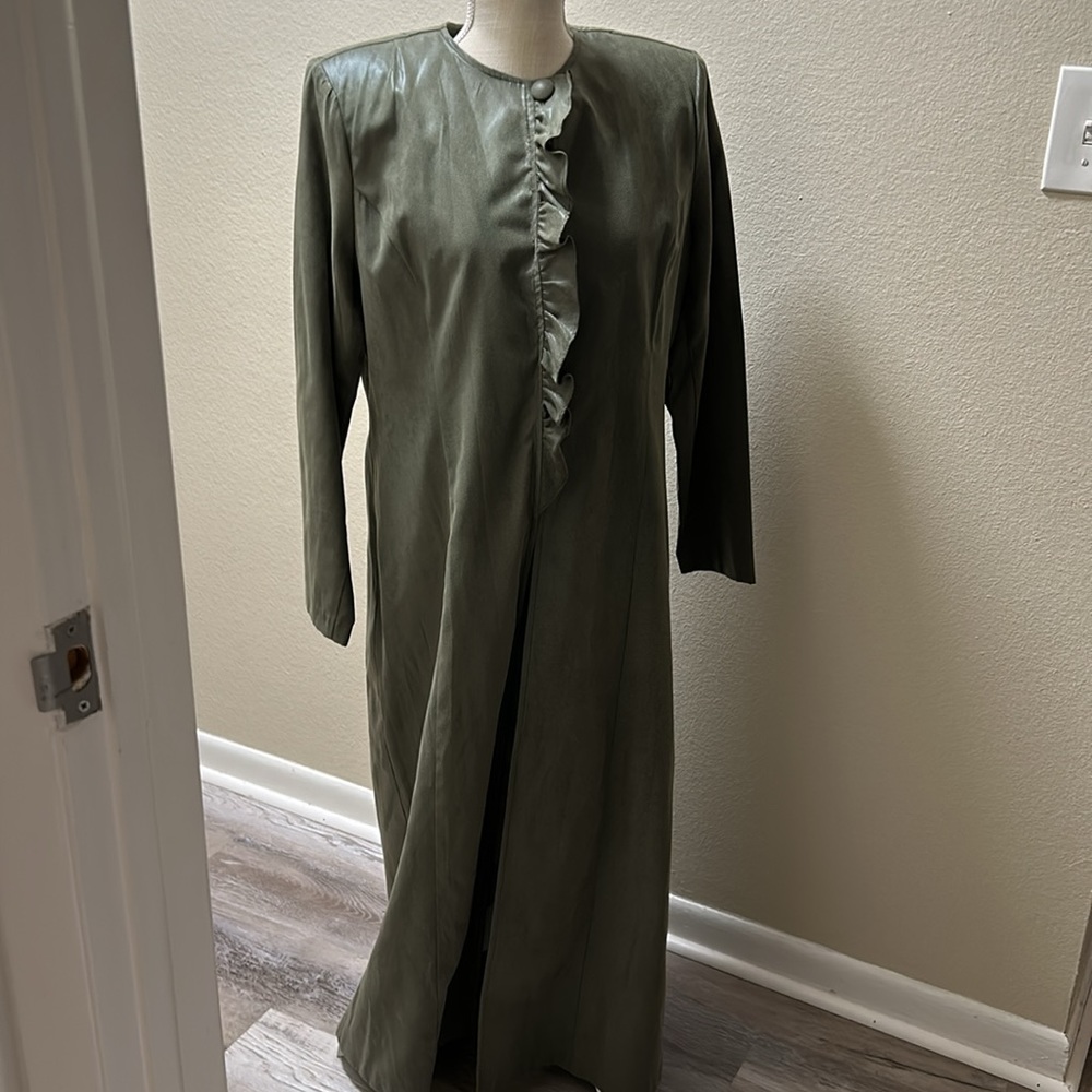 3-piece Pantsuit with Maxi Coat Jacket